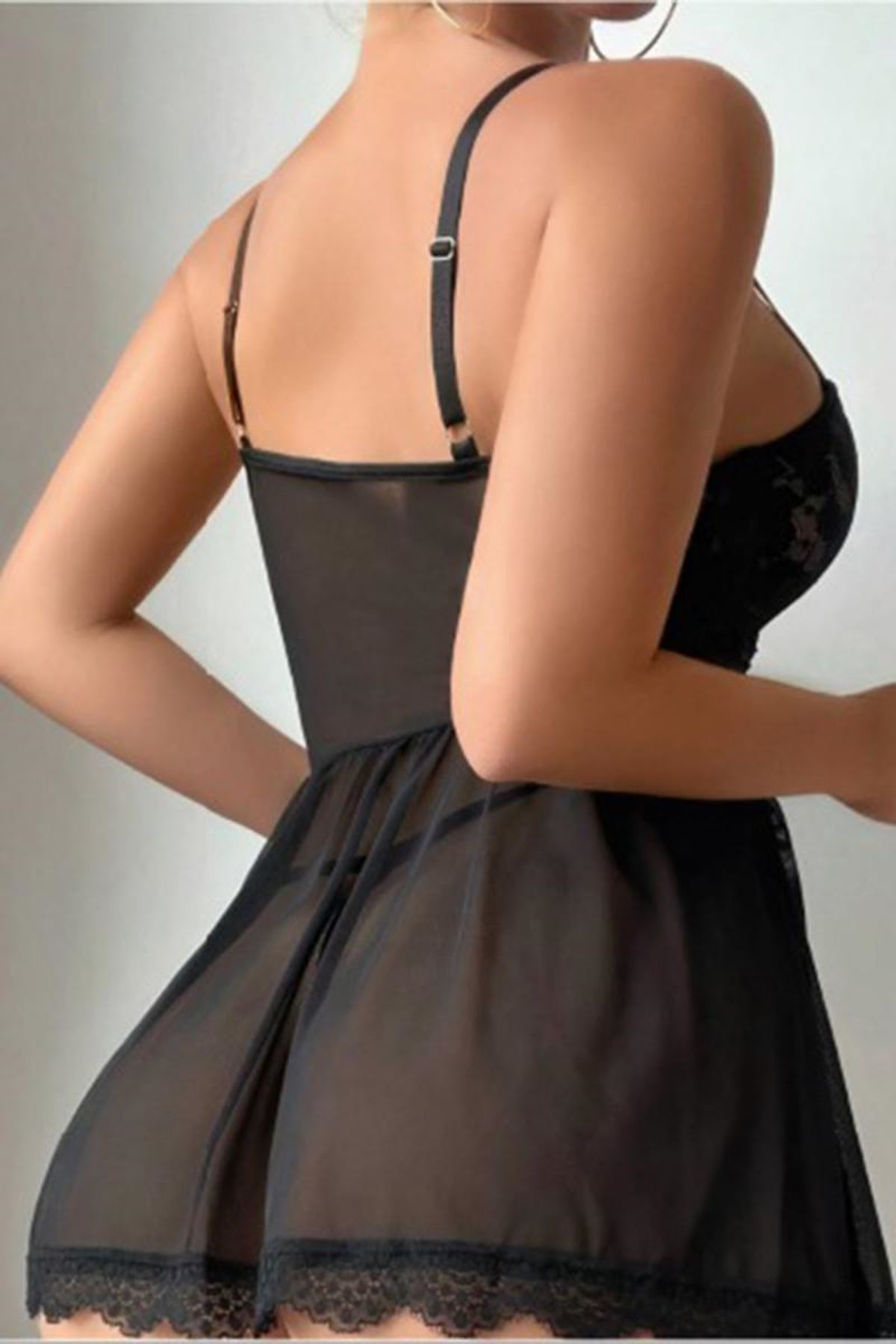 Dantel Detaylı Mini Gecelik Siyah