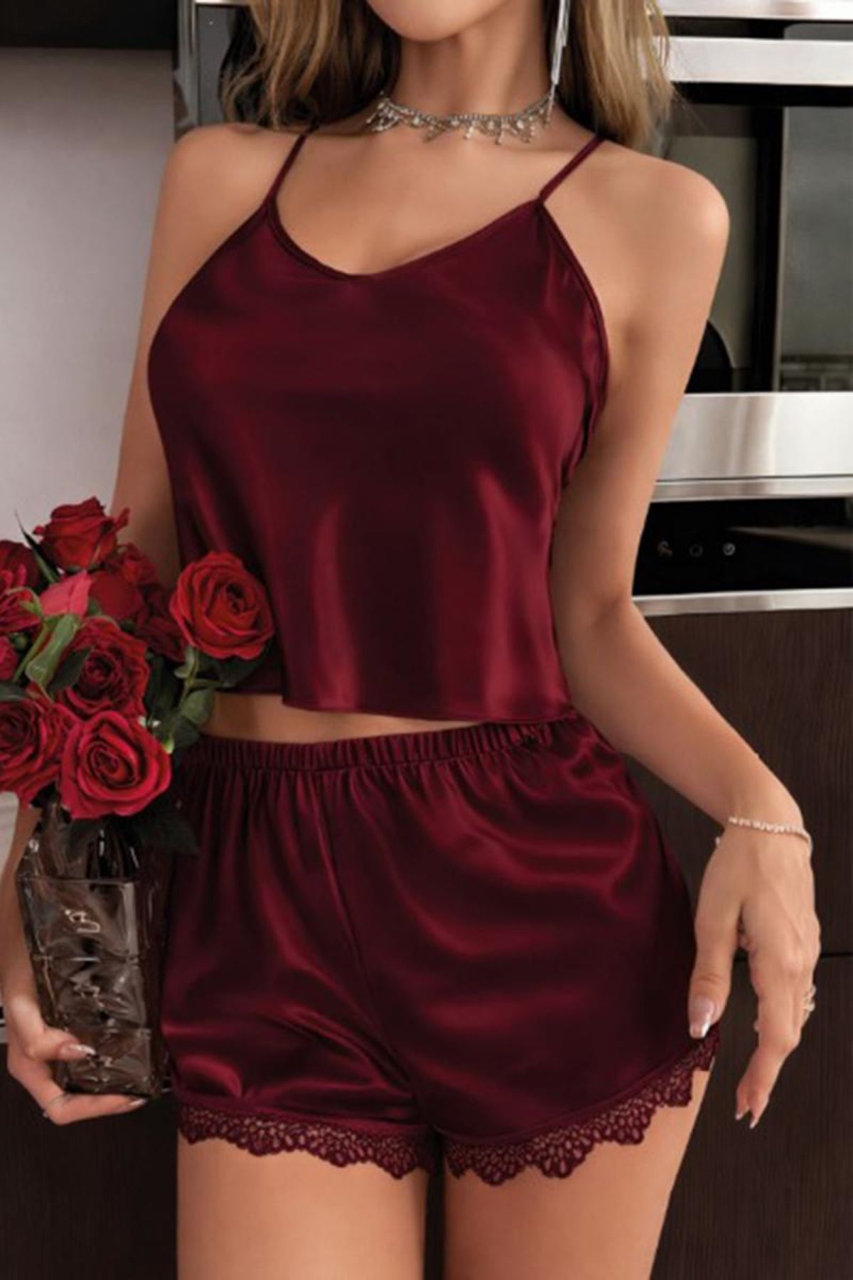 İp Askılı Saten Şortlu Gecelik Takım Bordo