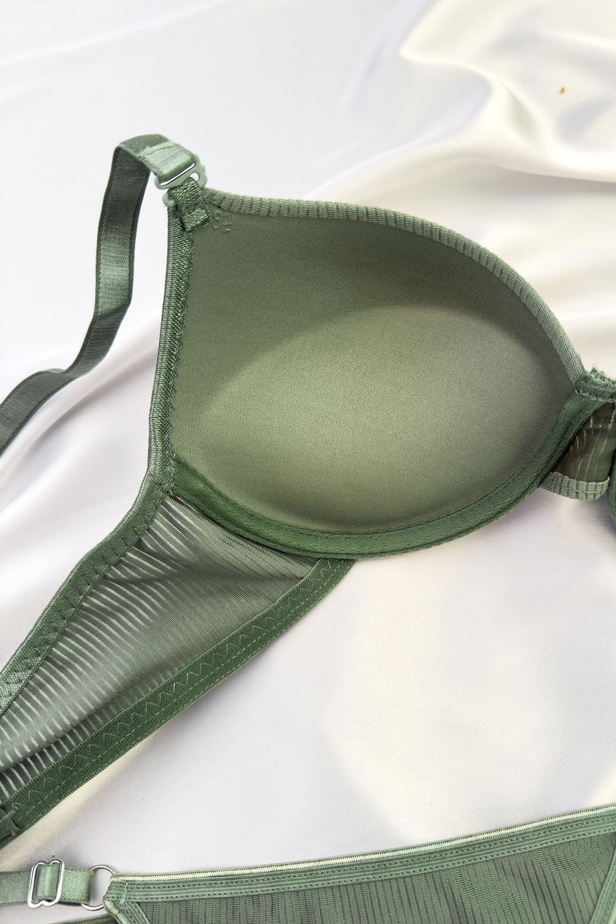 Destekli Çizgili Sütyen Takım Haki