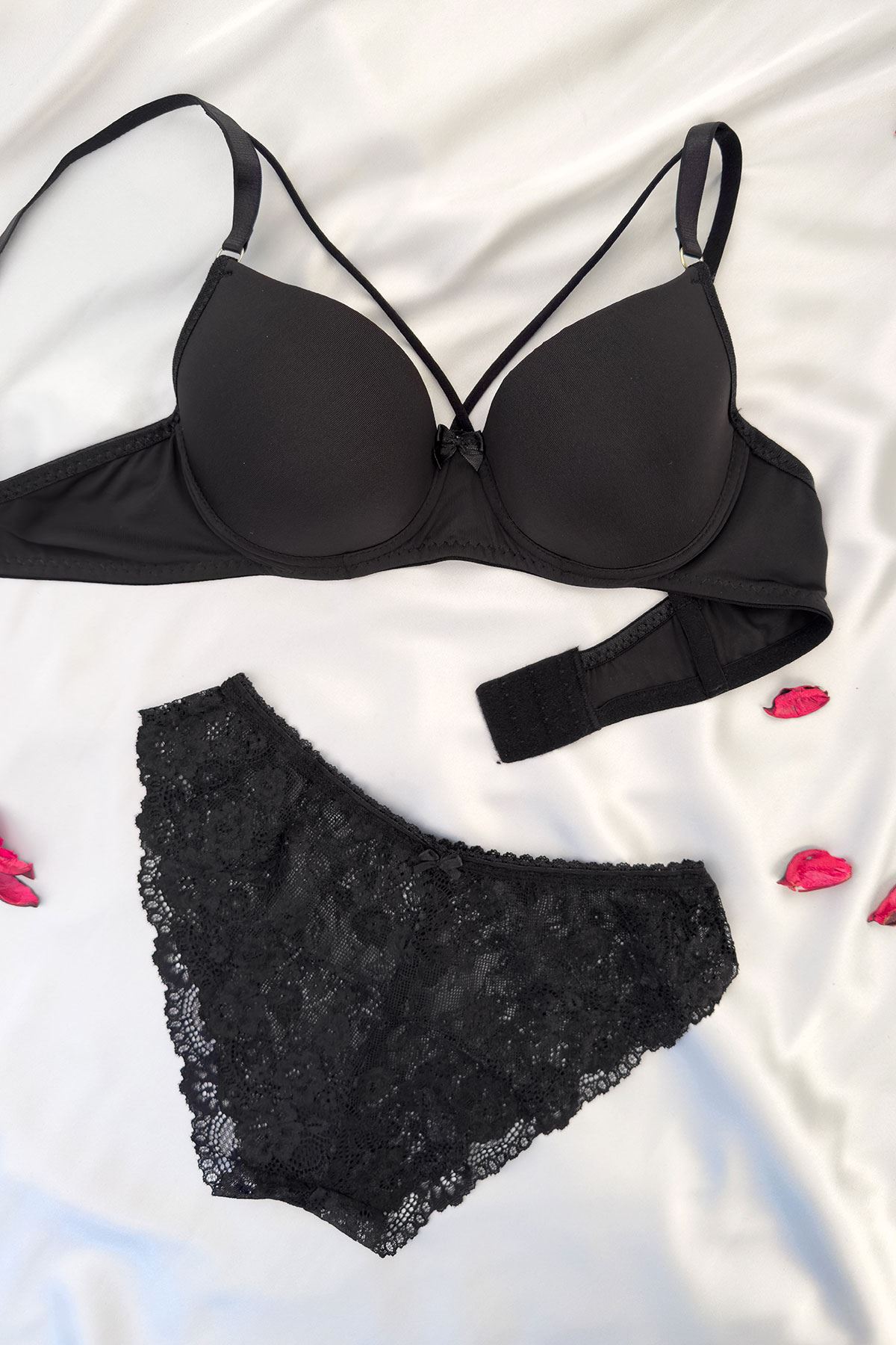 Yarım Destekli İpli Sütyen Takım Siyah