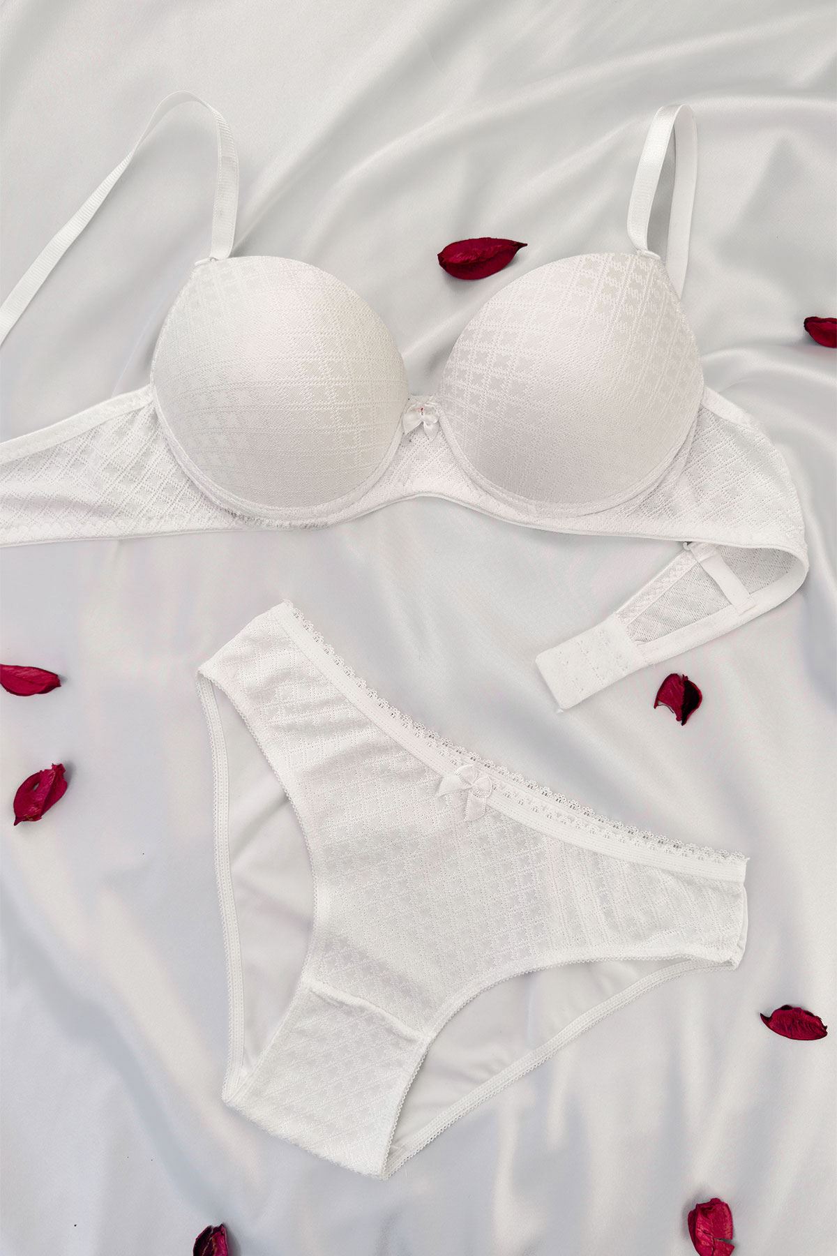 Destekli Jakar Desenli Sütyen Takım Ekru