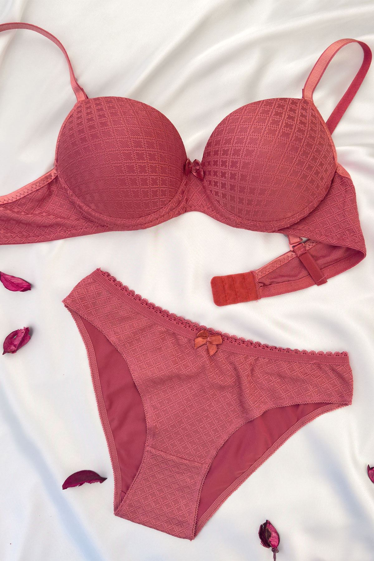 Destekli Jakar Desenli Sütyen Takım Gül Kurusu