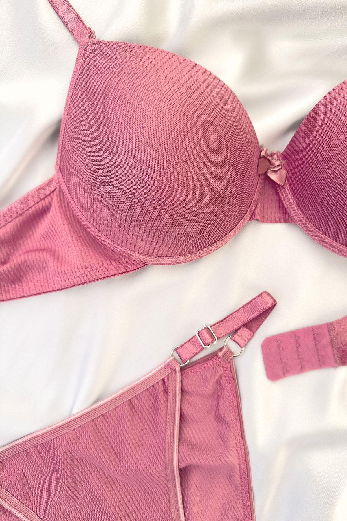 Desteksiz Çizgili Sütyen Takım Gül Kurusu