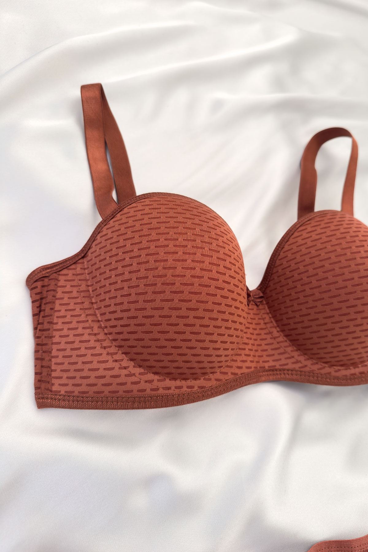 Desteksiz Yekpare Sütyen Takım Bakır