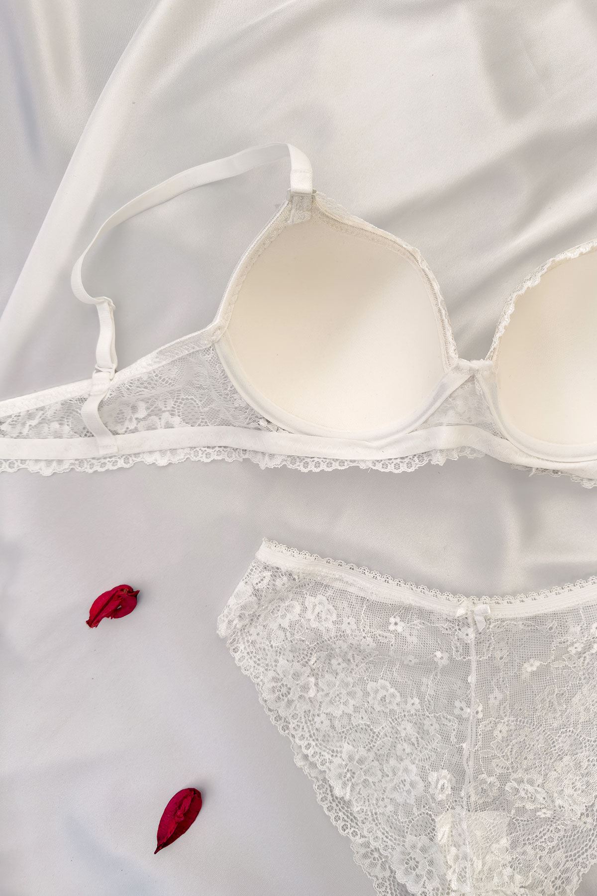 Desteksiz Dantelli Sütyen Takım Ekru