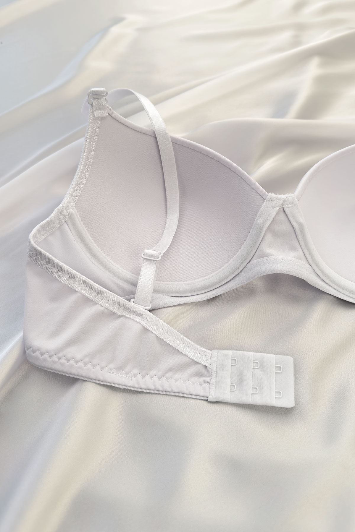 Desteksiz Mikro Sütyen Beyaz