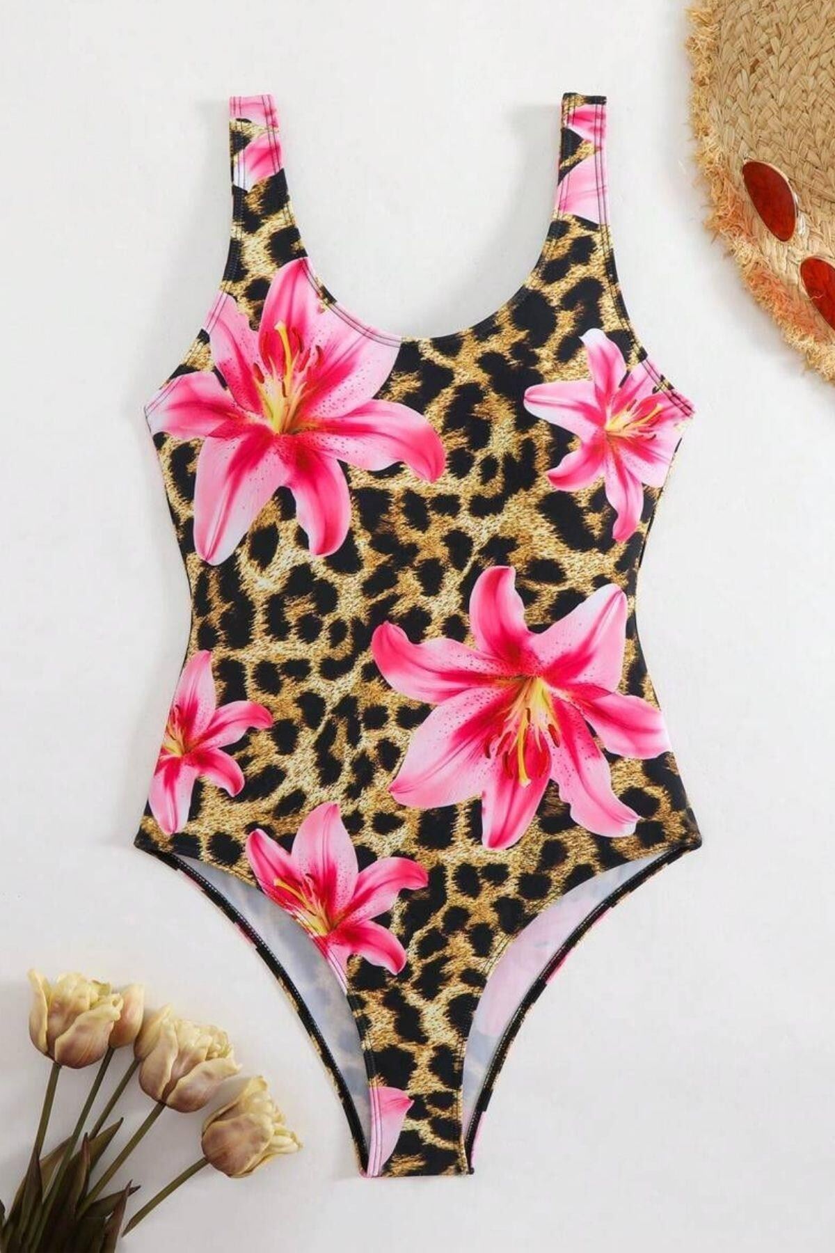 Çiçek Baskılı Leopar Mayo