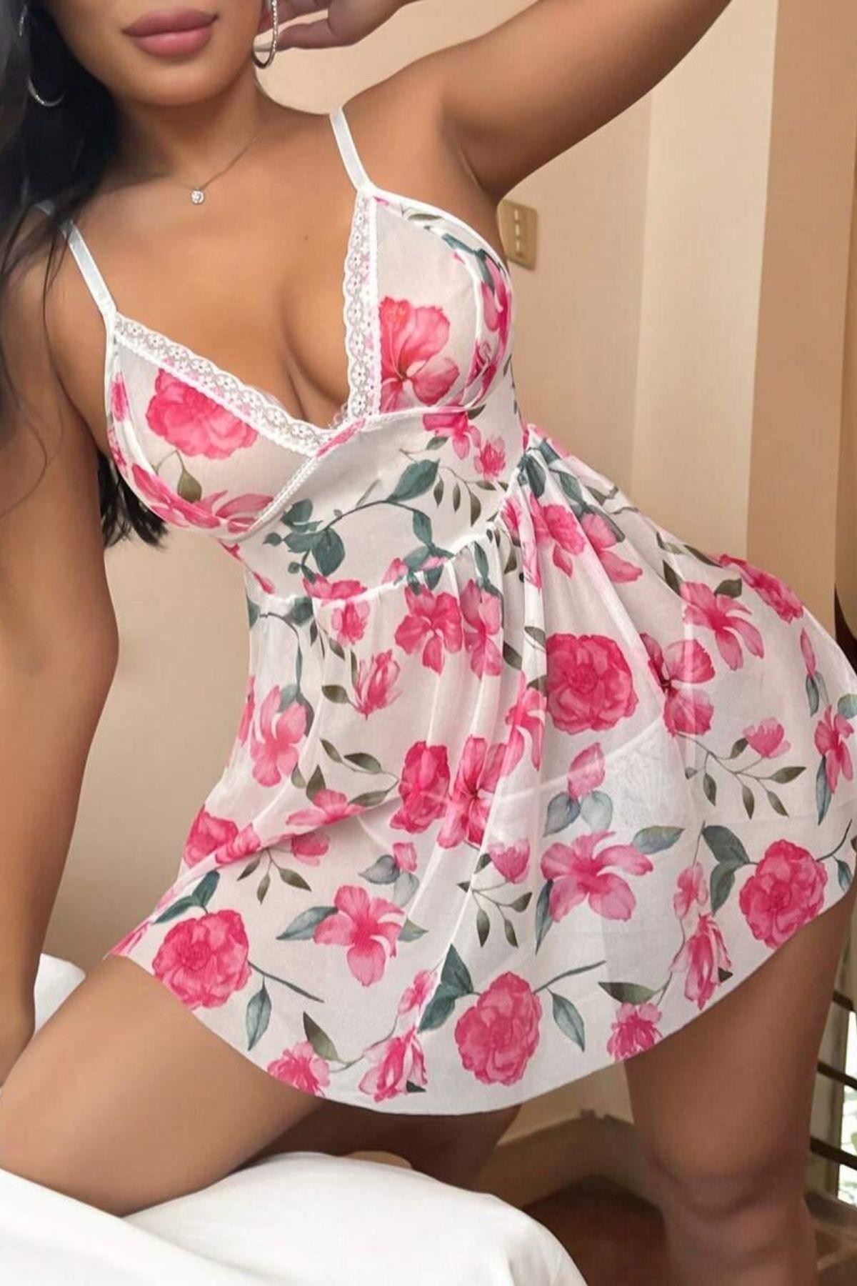 Pembe Çiçek Desenli Dantel Detaylı Gecelik
