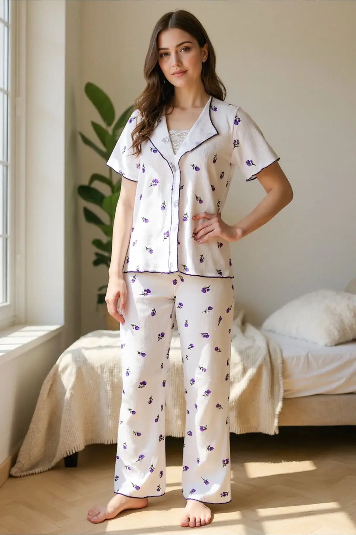 Lale Desenli Kadın Pijama Takımı Beyaz