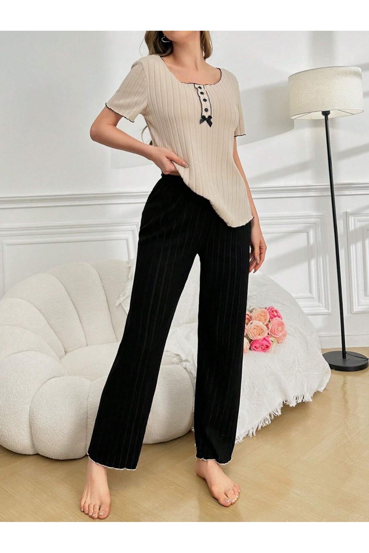 Kurdale Detaylı Kısa Kollu Pijama Takım