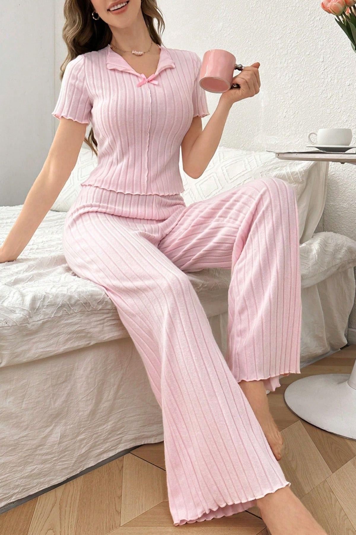 Fiyonk Detaylı Kısa Kollu Pijama Takımı Pembe