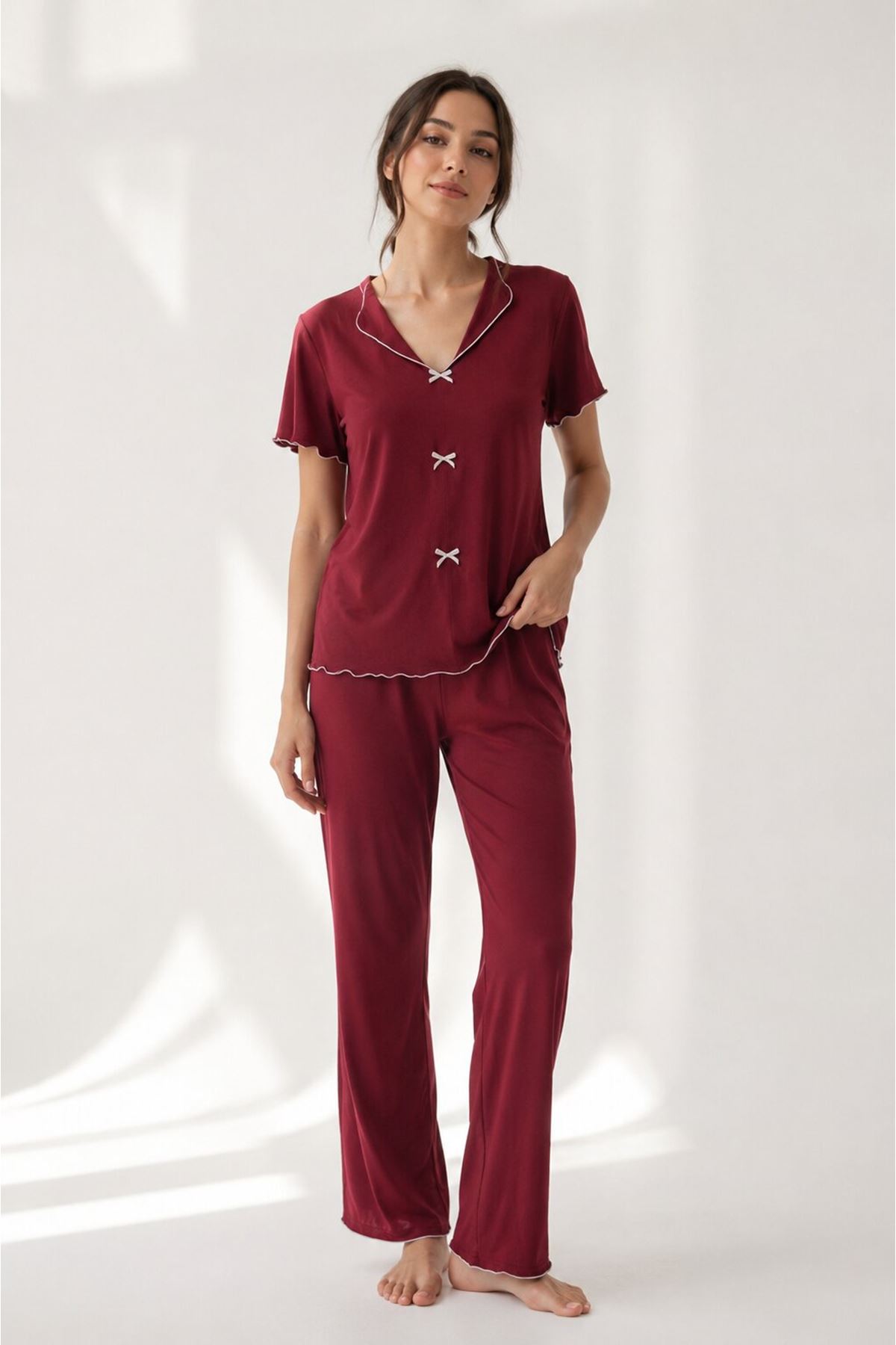 Fiyonk Detaylı Pamuklu Pijama Takımı Bordo