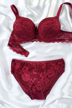 Dantelli Desteksiz Sütyen Takım Bordo