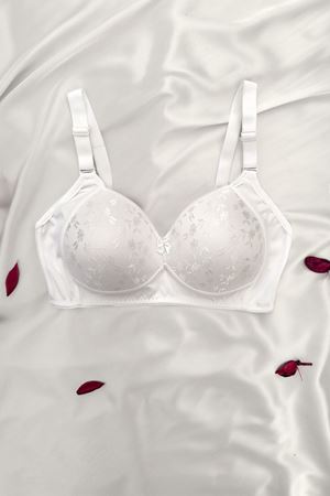 Desteksiz Puantiyeli Sütyen Ekru