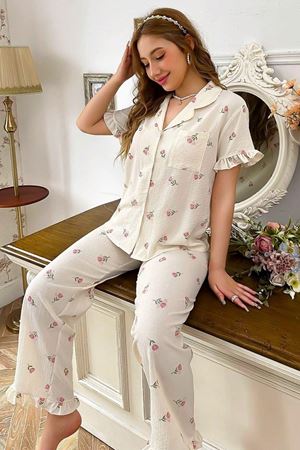 Çiçek Desenli Fırfırlı Pijama Takımı Ekru