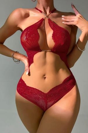 Boyundan Askılı Zincirli Dantel Bodysuit Bordo