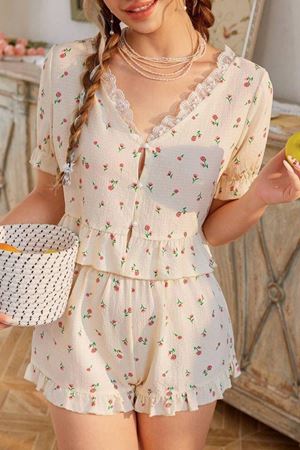Baskılı Dantel Yaka Şortlu Pijama Takımı Ekru